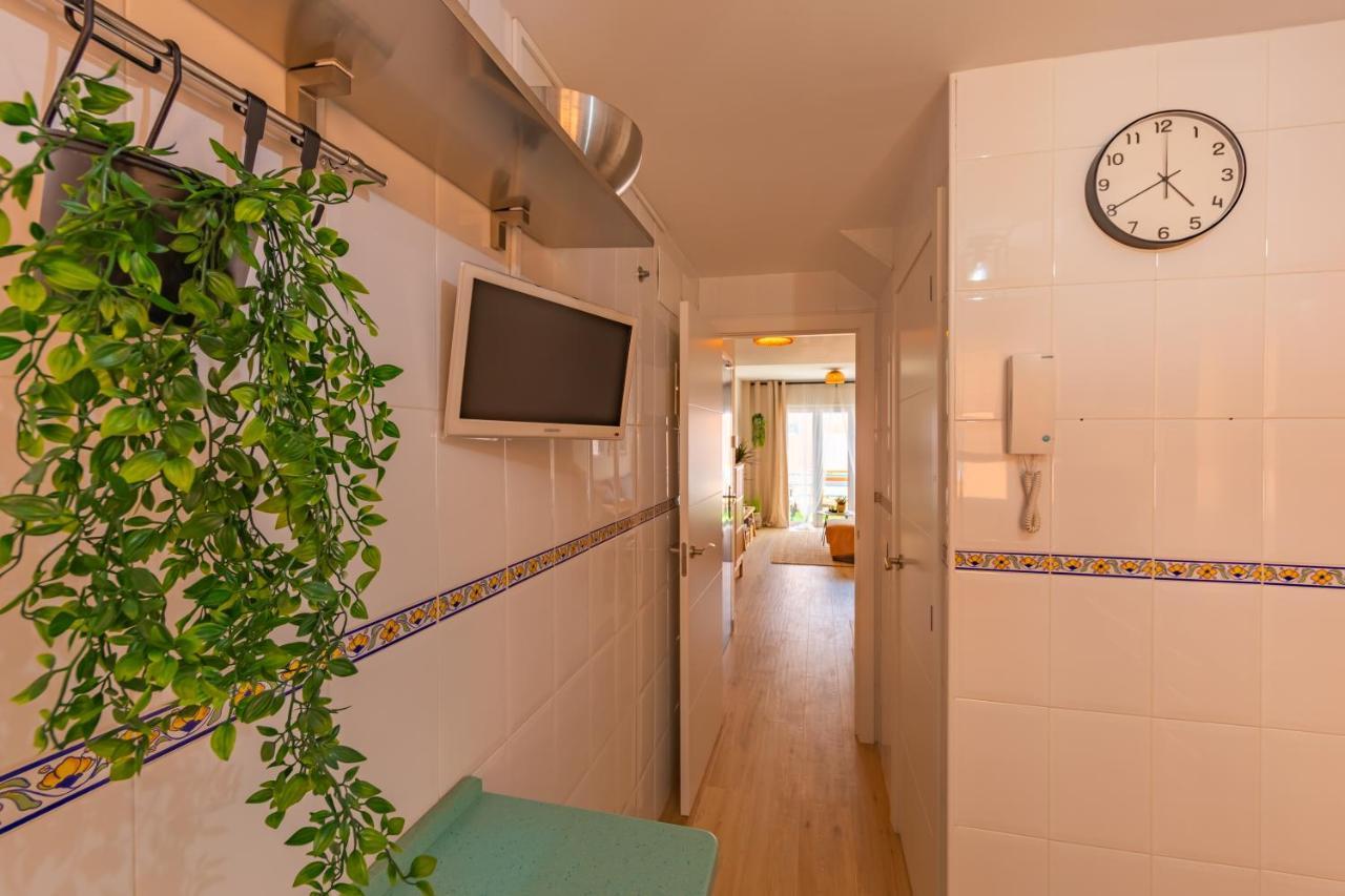 Beachfront, Pool, Terrace, Garage & Fibre Internet Tarifa Exterior photo