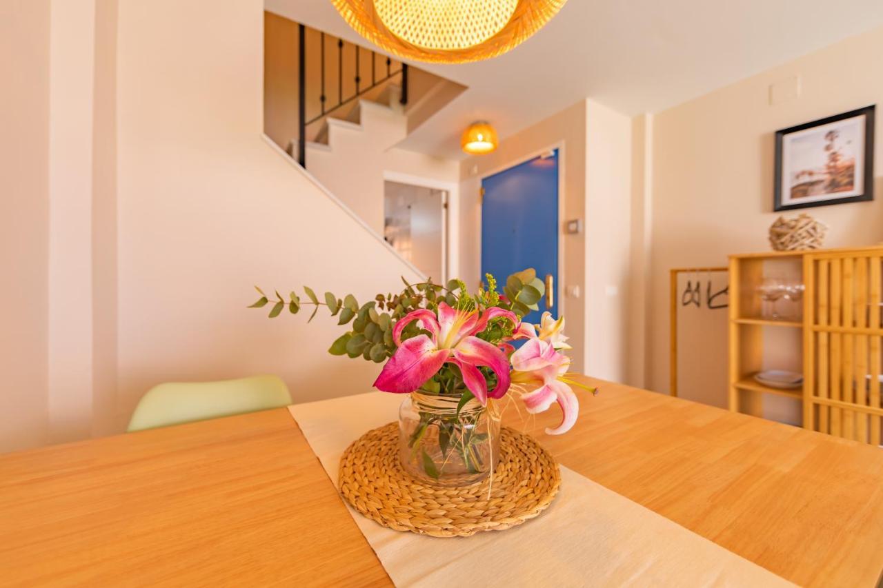Beachfront, Pool, Terrace, Garage & Fibre Internet Tarifa Exterior photo