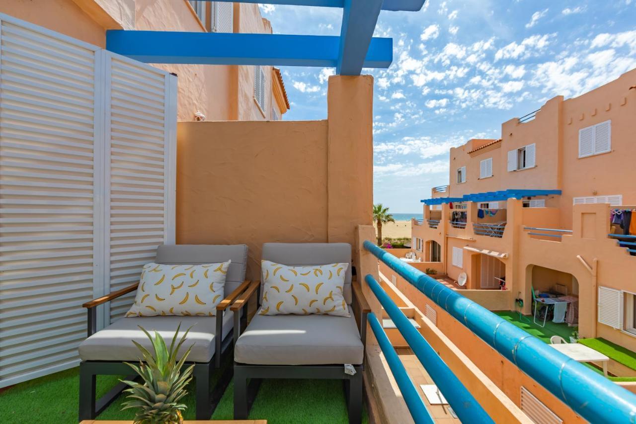 Beachfront, Pool, Terrace, Garage & Fibre Internet Tarifa Exterior photo