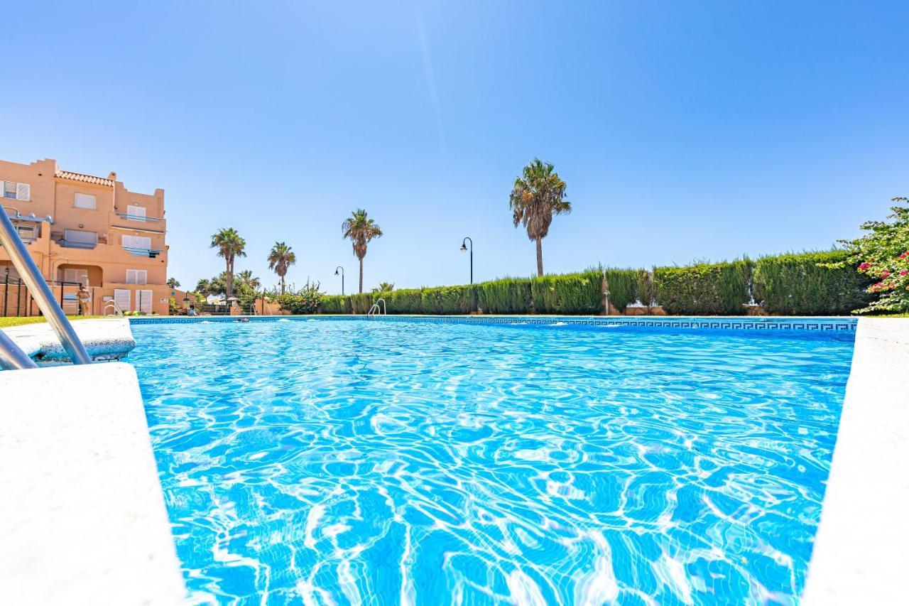 Beachfront, Pool, Terrace, Garage & Fibre Internet Tarifa Exterior photo
